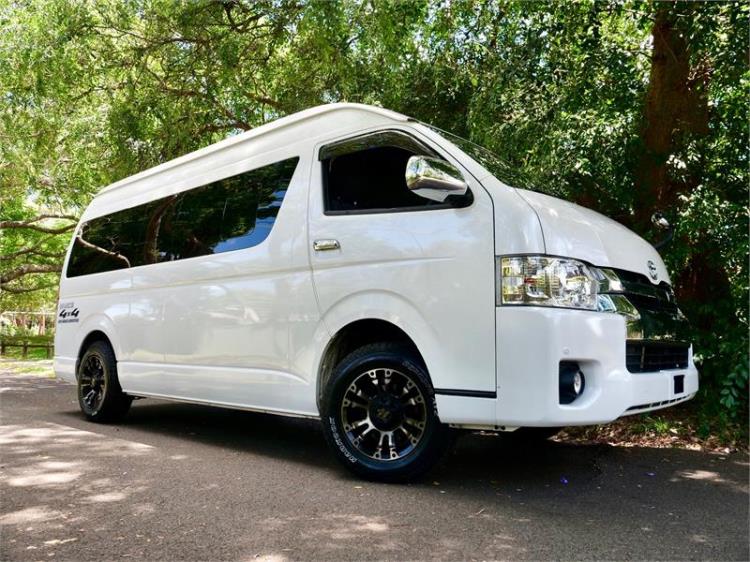 HiAce Grand Cabin 4WD